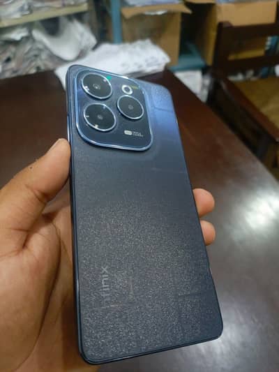 INFINIX HOT 40 16/256