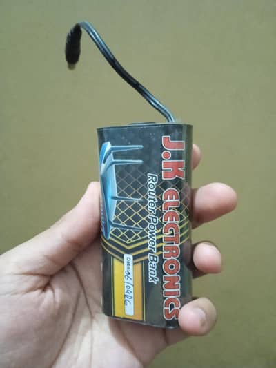 WiFi router ups power bank for 9V