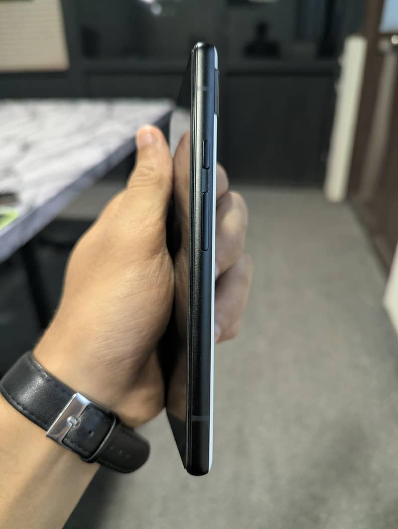 Google Pixel 6a 4