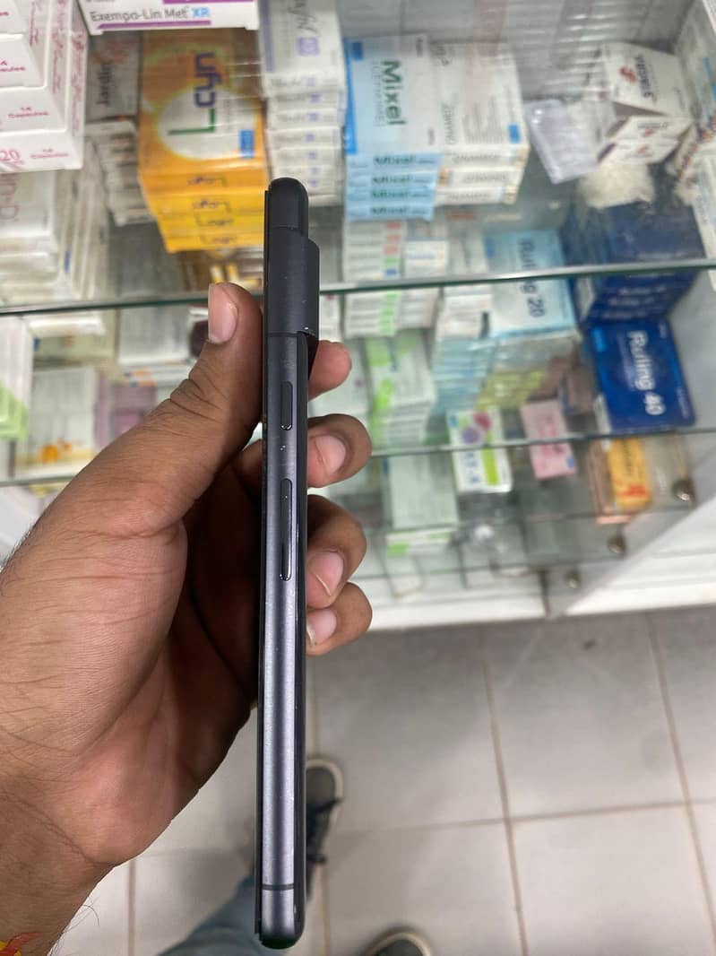 GOOGLE PIXEL 7    8/128 3