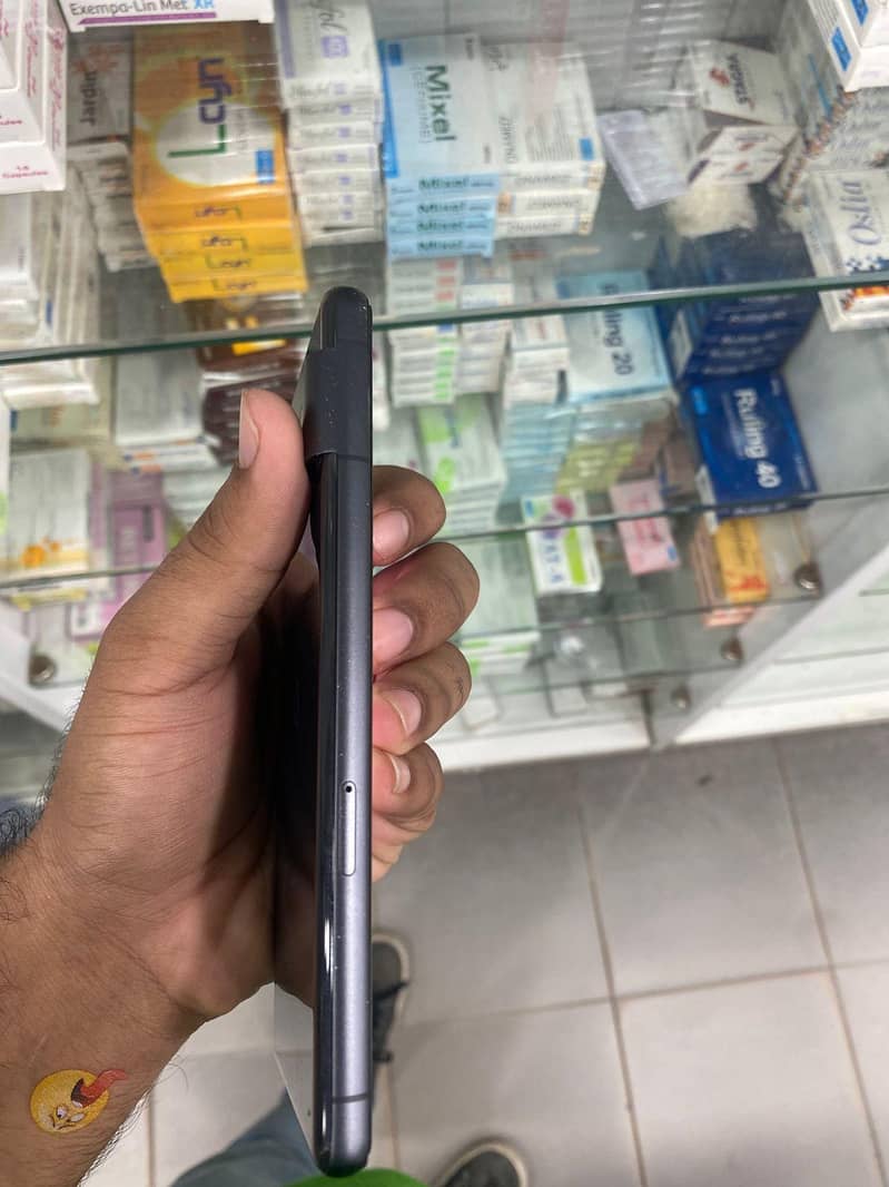 GOOGLE PIXEL 7    8/128 4