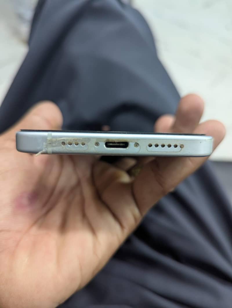 iphone 15 plus 4