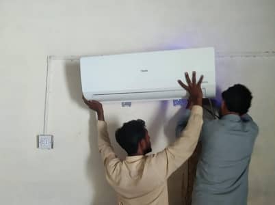 Haier AC DC inverter 1.5 ton for sale 03237047885