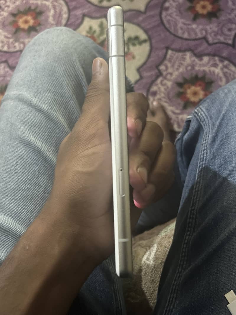 Google pixel 7a 1