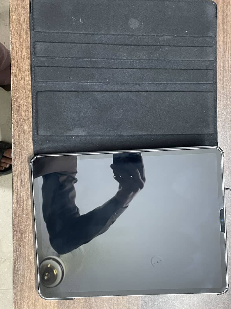 Ipad pro(6 generation) M2 chip 2