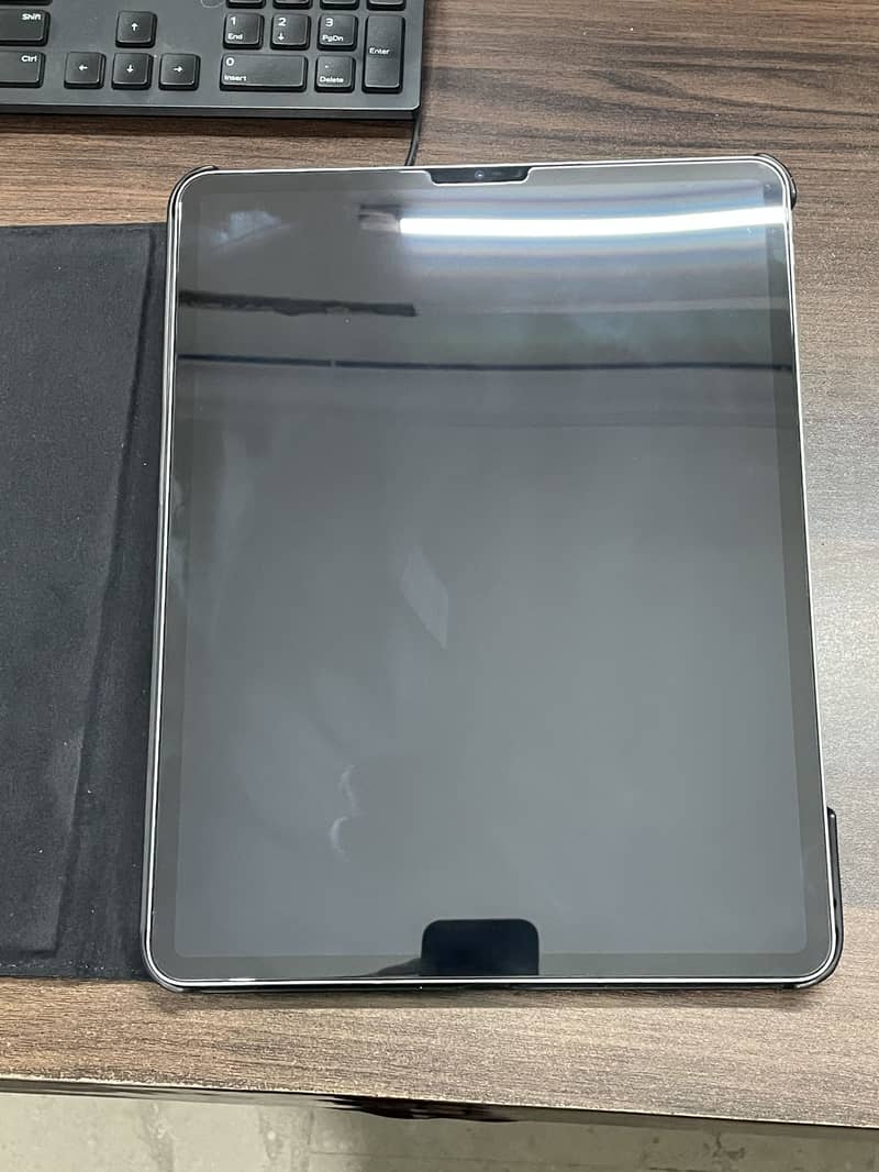 Ipad pro(6 generation) M2 chip 4
