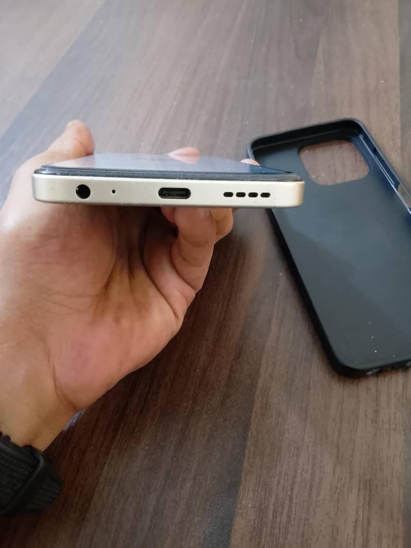 itelA100c 2