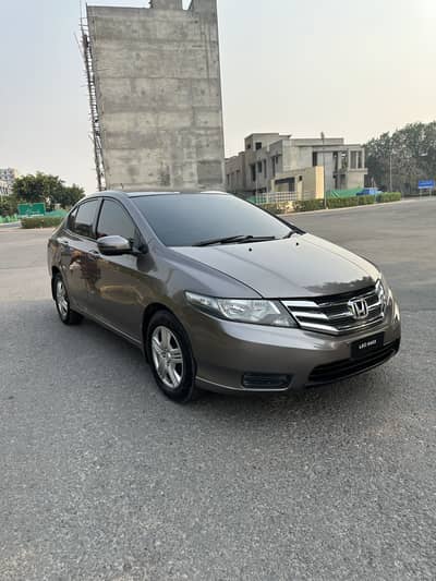 Honda City IVTEC 2017 Model 1st Owner Total Genuine