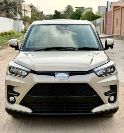 Toyota Raize Z pack 360,available in karachi
