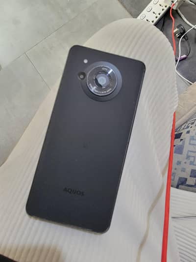 Aqous R7 12/256 official PTA snapdragon 8Gen1 processor