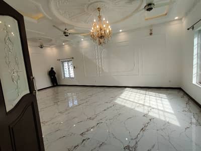 1 Kanal Barnd New Ground Floor House Available For Rent In Park Enclave Park Road Islamabad