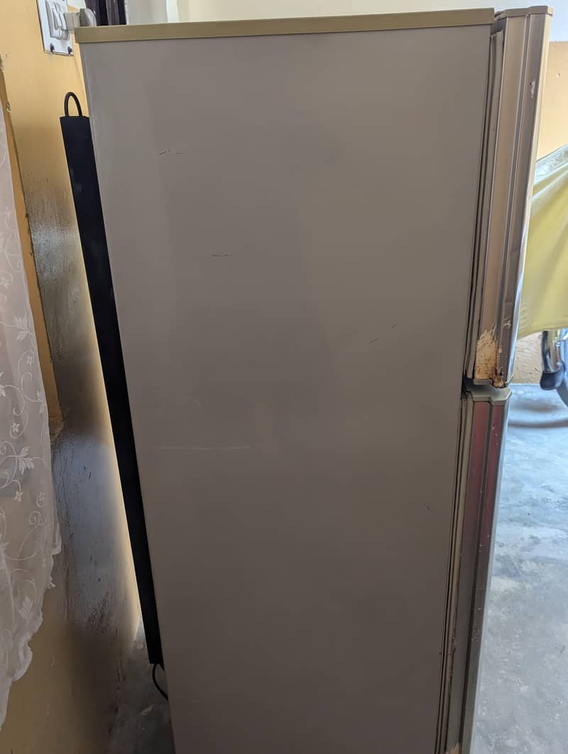 refrigerator 2