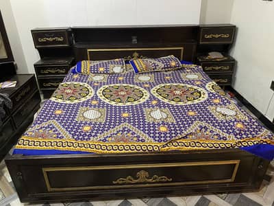 King Size Bed set with side drawers & Mattress