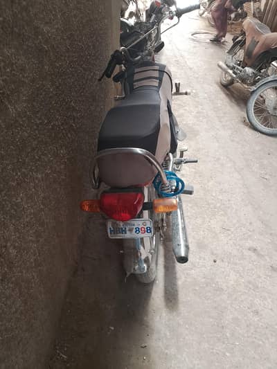 Honda CD 70