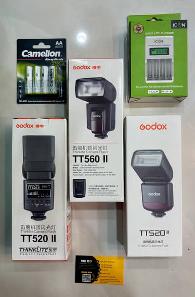 Godox 520 Mark 2, 3 Godox 560 Mark 2 FlashGun with trigger 03249107656