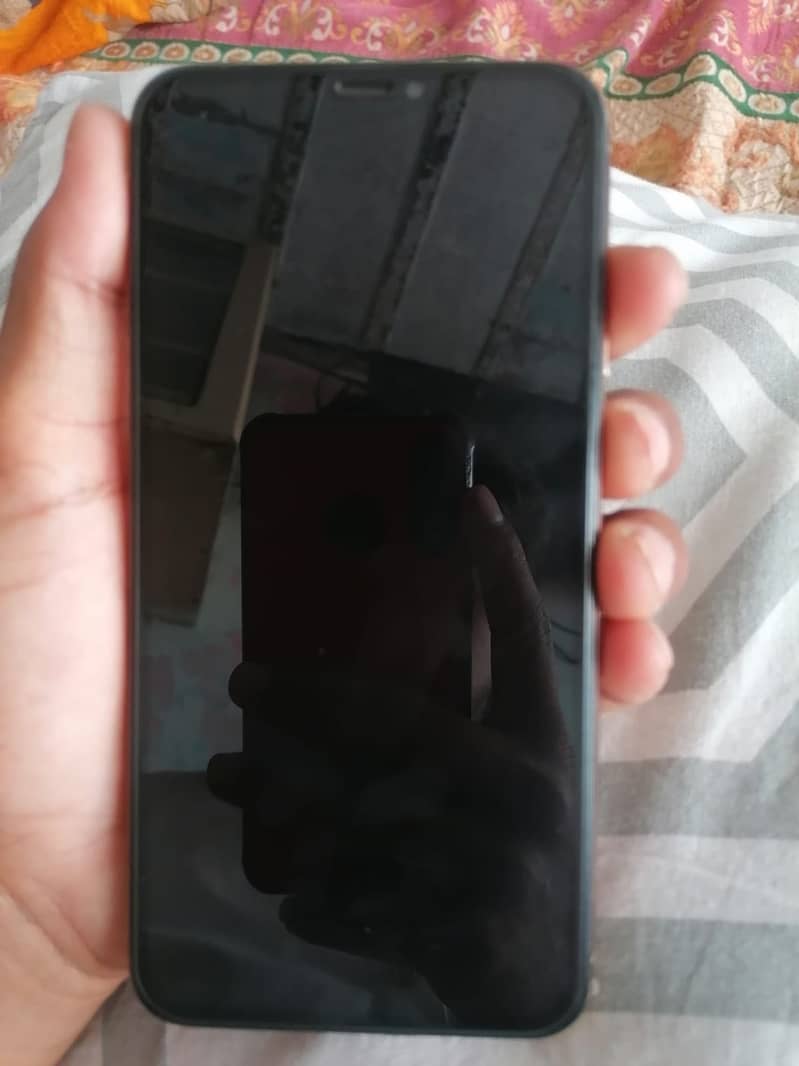 Mobile 3