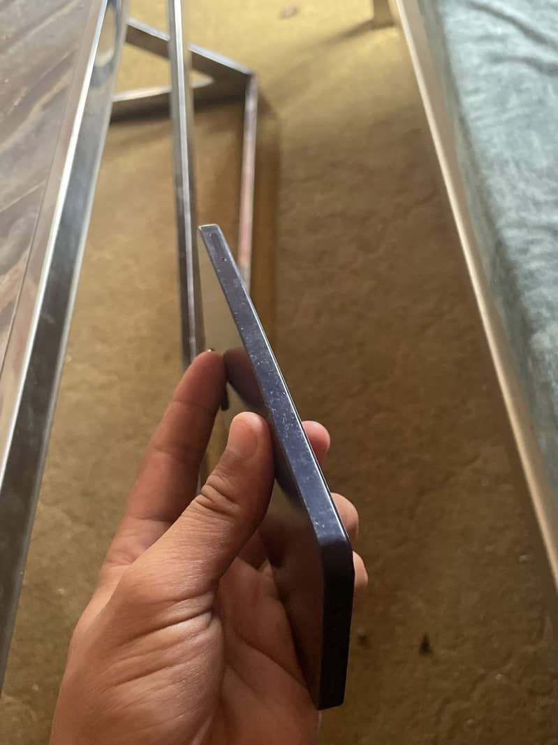 Samsung Mobile A06 3
