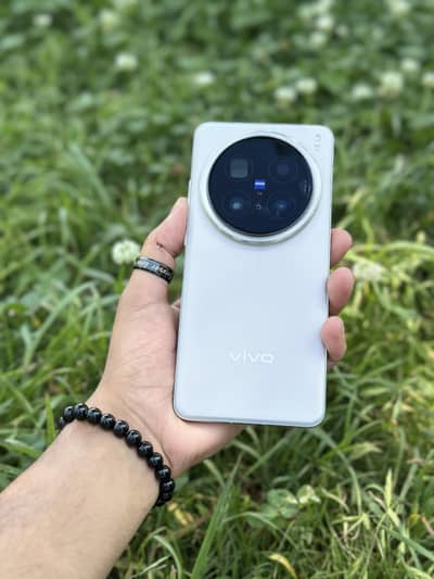 vivo x200 pro With box