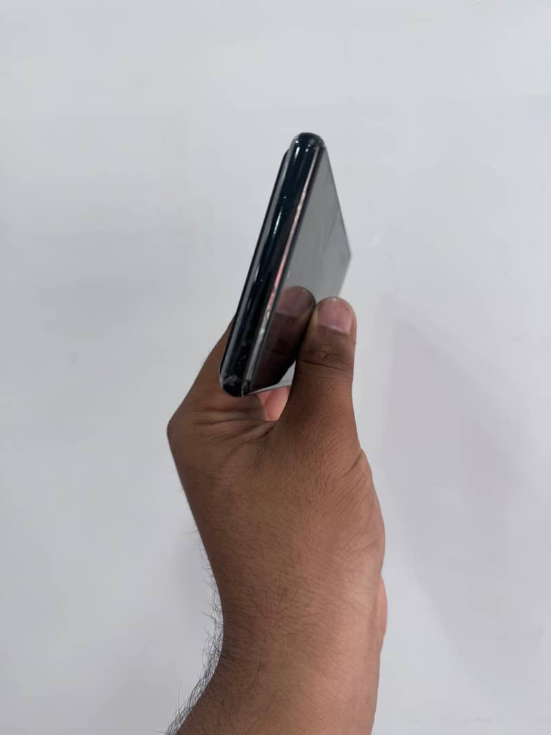 Google Pixel 6 4