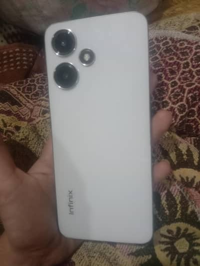 Hot 30 Play 6000 Mah battery