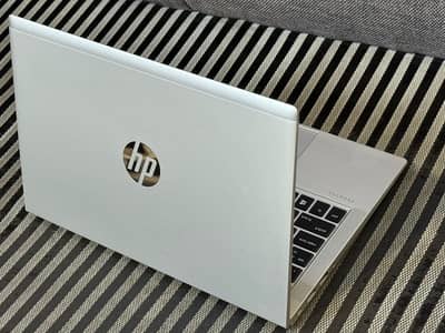 Hp probook Aero G7 Ryzen 5 4500u 16g ram 256ssd 13.3 led