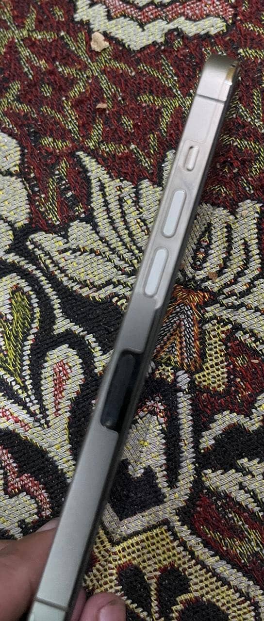 iPhone 14 Pro 1