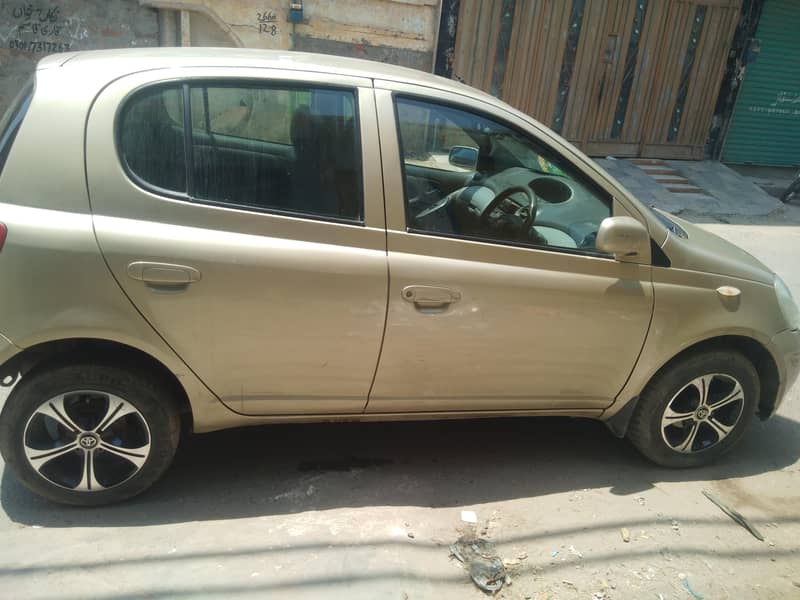 Toyota vitz 3
