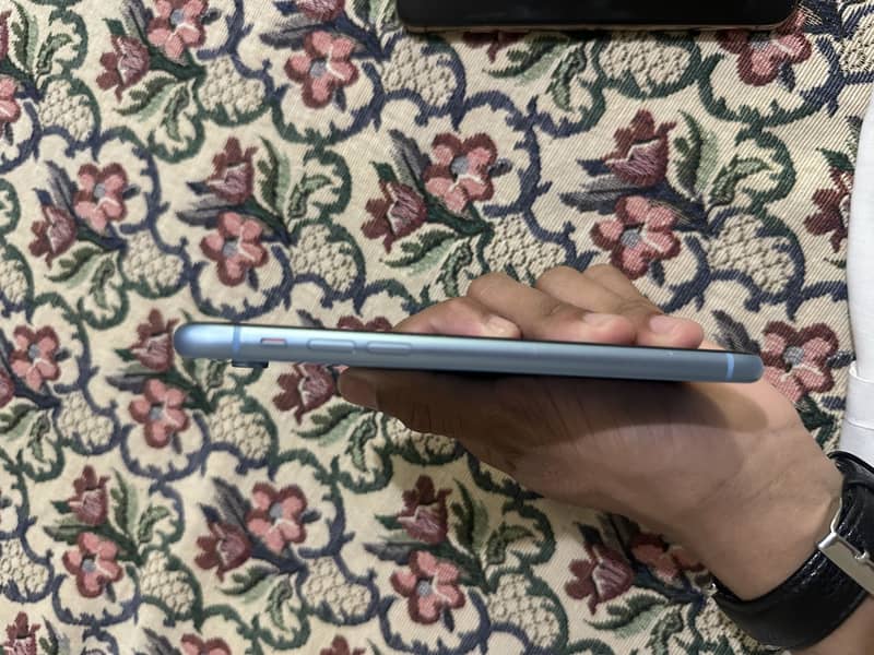 iPhone Xr 2