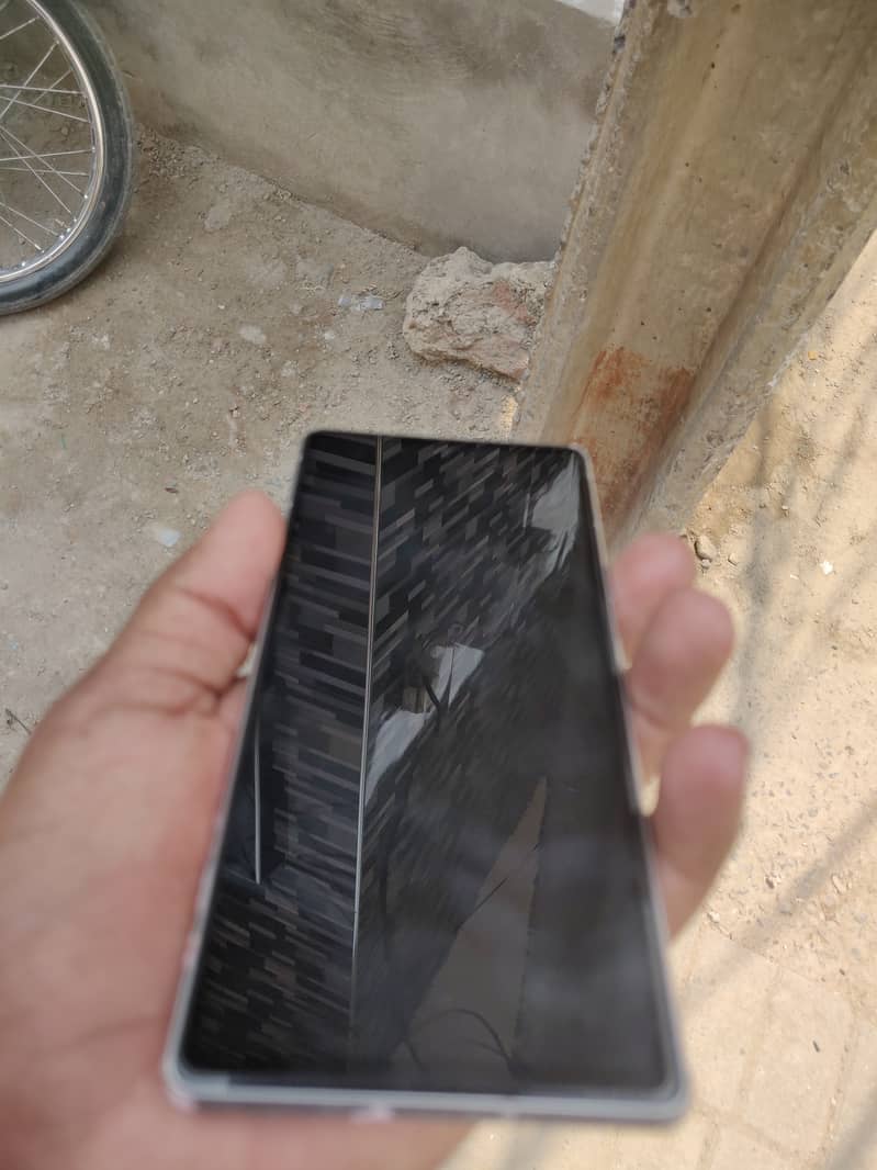 Google Pixel 7a 5
