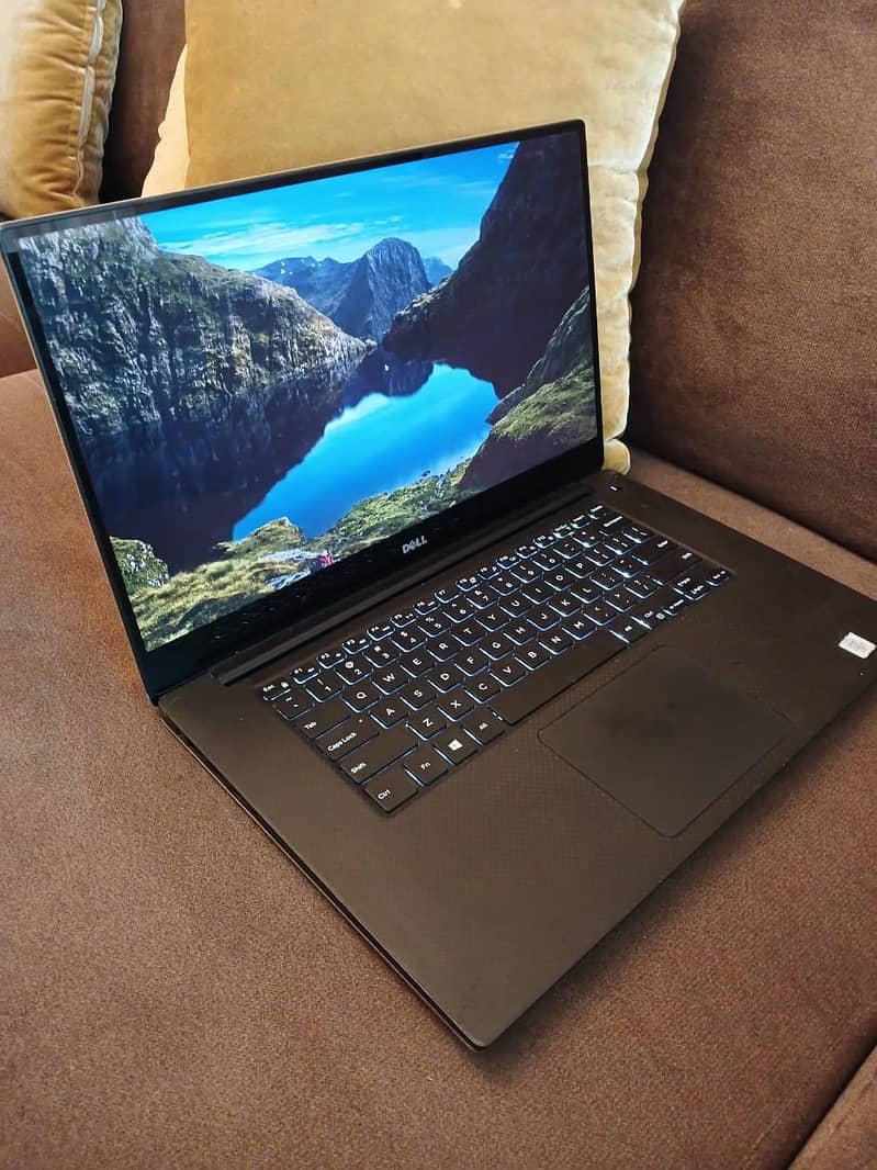 Dell precision 5520 0