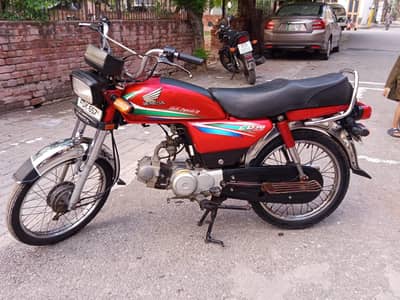Honda CD70 2016 MODEL
