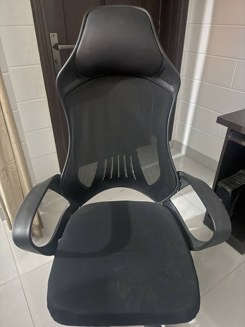 Chair 0