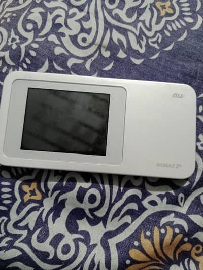 4G WiMAX Portable WiFi Device /  Fast Internet Hotspot with Display