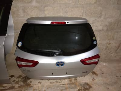 Toyota vitz 2017 door Digi silver color