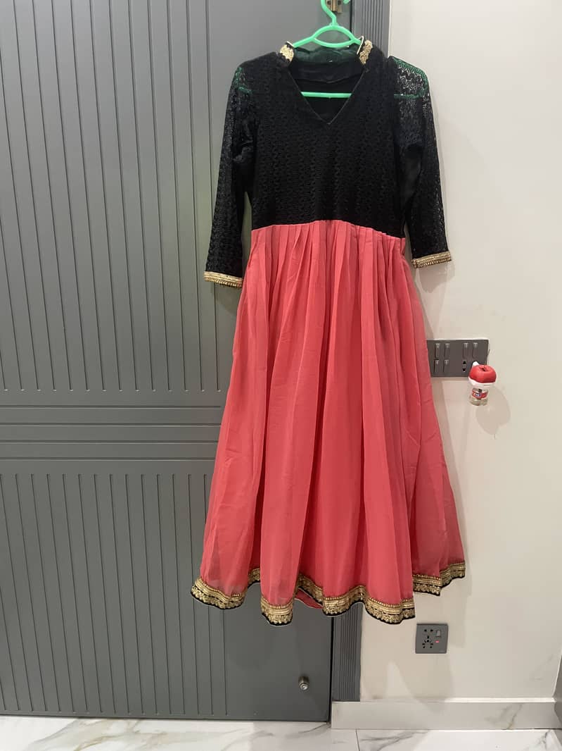Branded & Simple Dresses 4