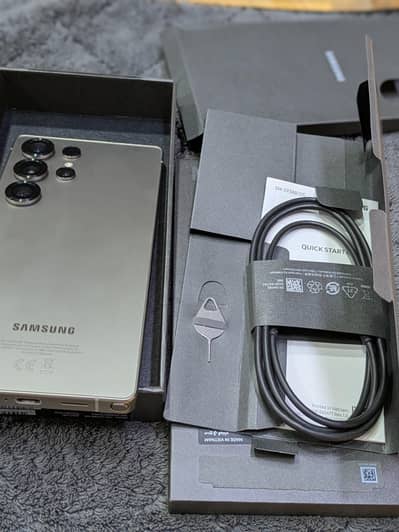 S25 ultra 256 Gb non Pta e sim non active