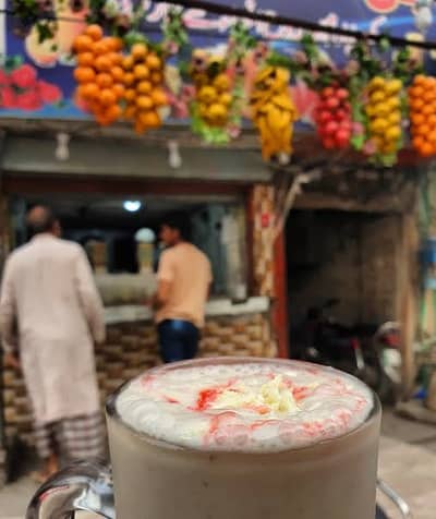 Juice corner k liye Lrke ki zaroorat