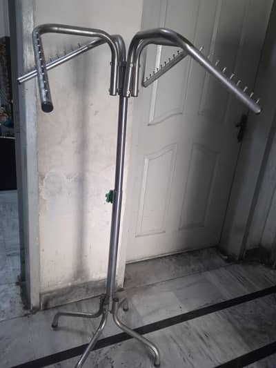 hanging stand