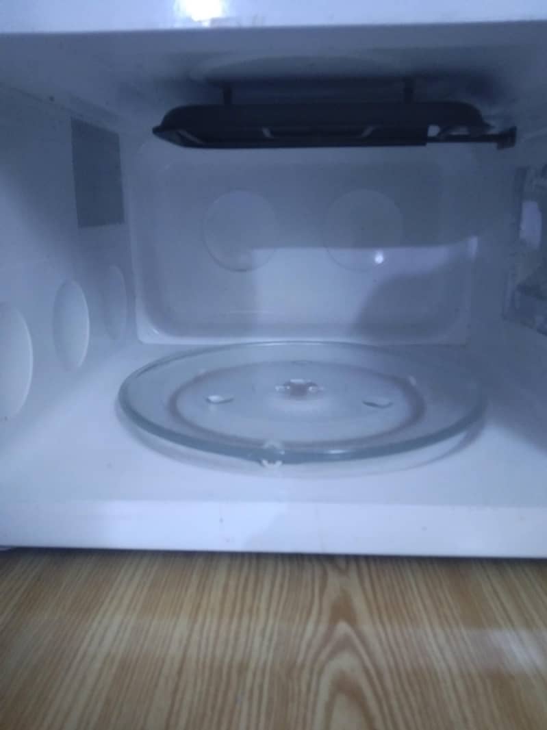 Microwave 4