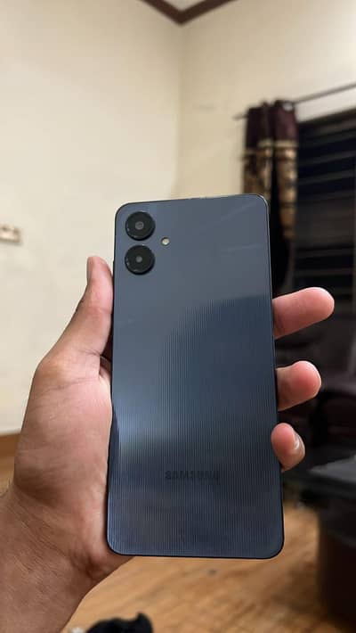Samsung A06 6 gb ram 128 memory