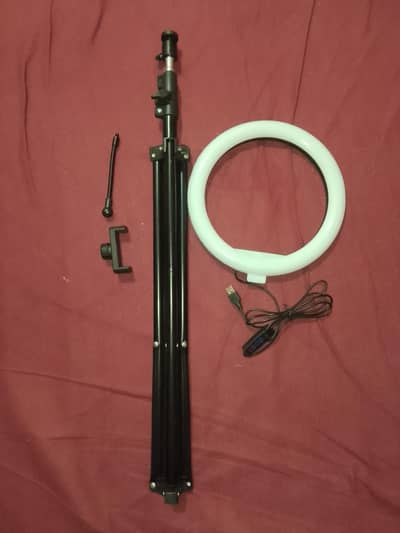 Tripod with RingLight