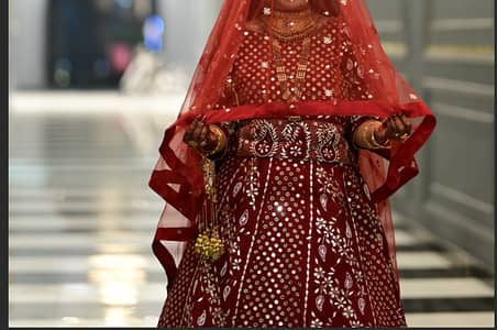 Elegant Hand-Embroidered Lucknow Bridal Lehenga in Chiffon with Mirro