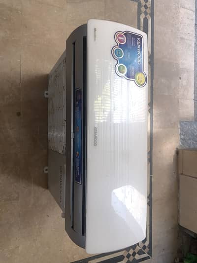 Kenwood eco plus D. c inverter