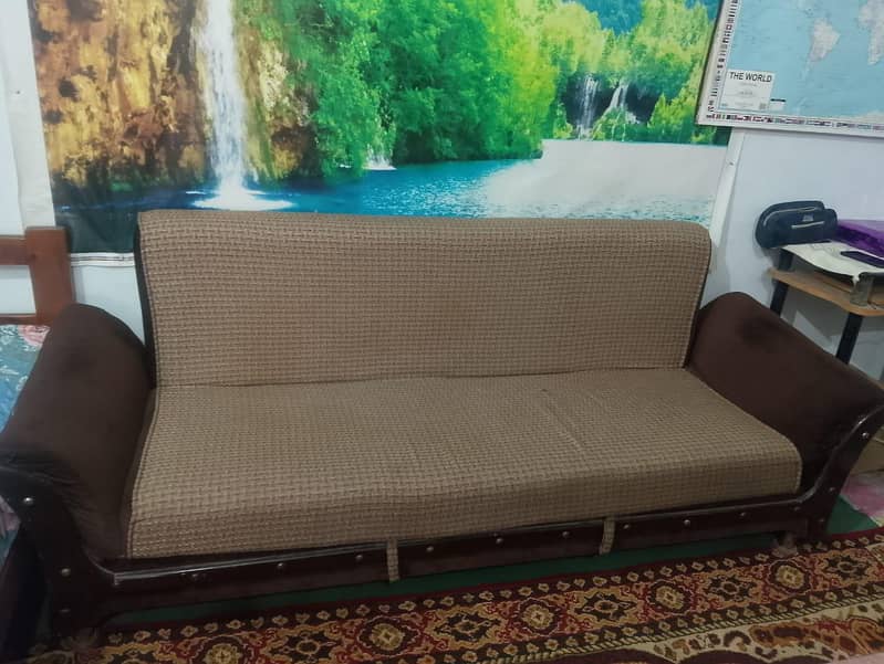 Sofa cumbed 2