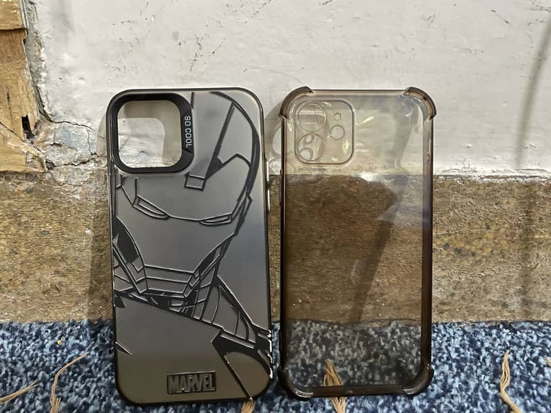 iPhone 12 4
