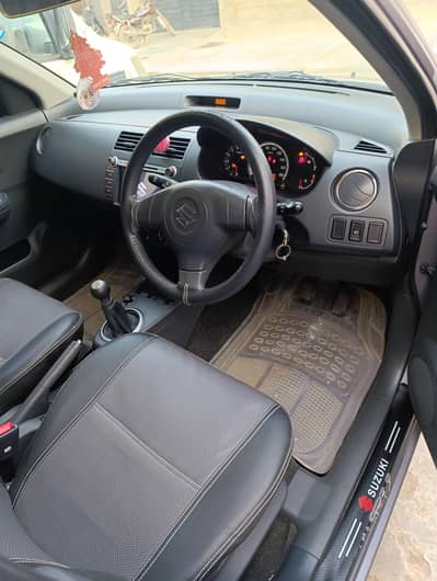 Suzuki Swift DLX Navigation