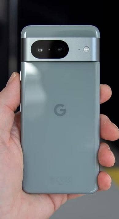 google pixel 8 pro 2