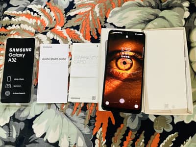 Samsung galaxy a32 with box charger