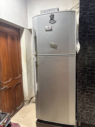 Refrigerator haier