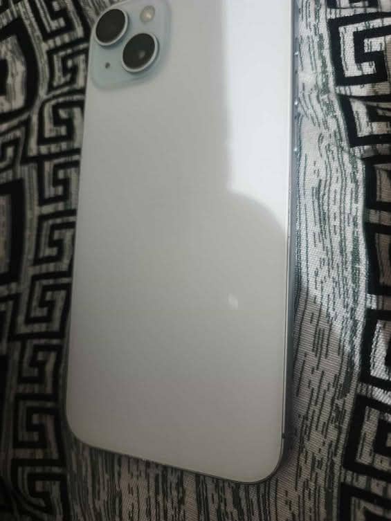 iphone 15+ 3